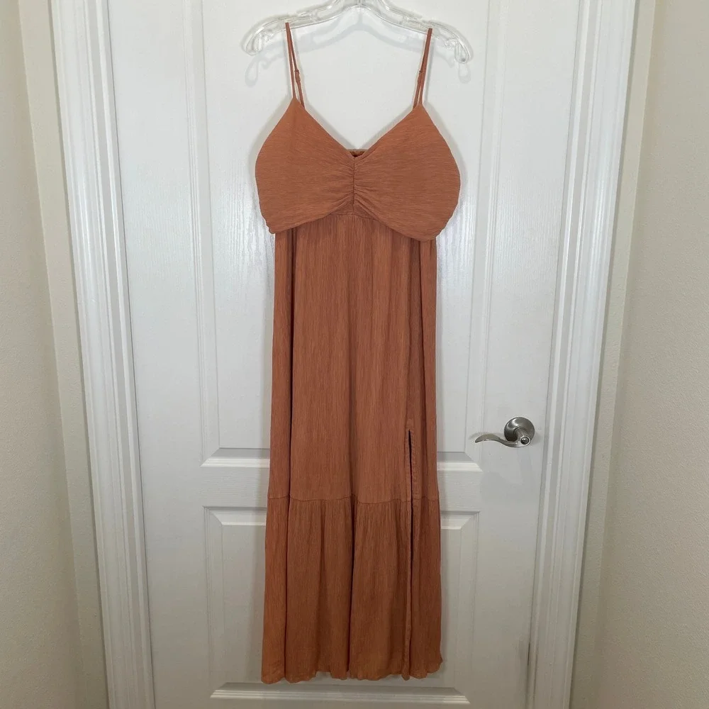 Abercrombie & Fitch Crinkle Maxi Dress Peach Rust Babydoll Seam Tiered w/Slit XL